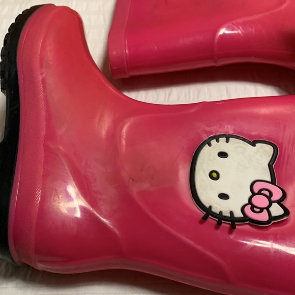 Sz11 Hello Kitty Rain Boots - Picture 6 of 16
